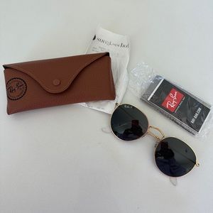 Ray Ban Round sunglasses